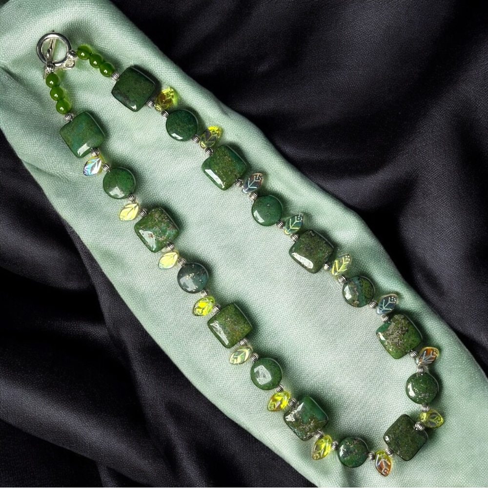 Green Spiderweb Turquoise & Peridot Stone Necklace